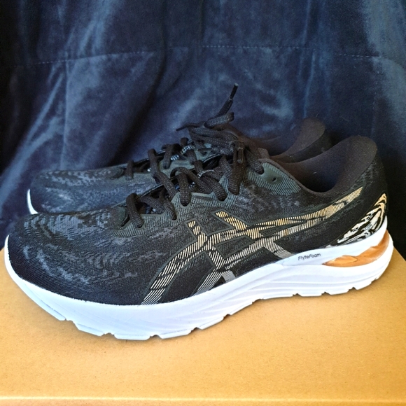 ASICS Gel-Cumulus 23 size 10.5 - Picture 1 of 8